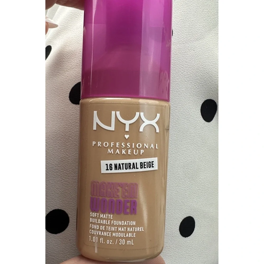 NYX PROFESSIONAL MAKEUP MAKE'EM Wonder 1.01 Fl Oz  Foundation Natural Beige 16